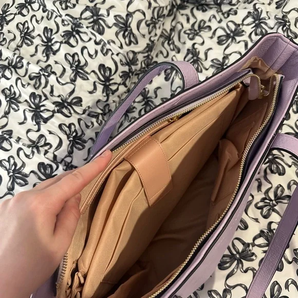 Poppy & Peonies Go Getter Tote - Picture 3 of 4